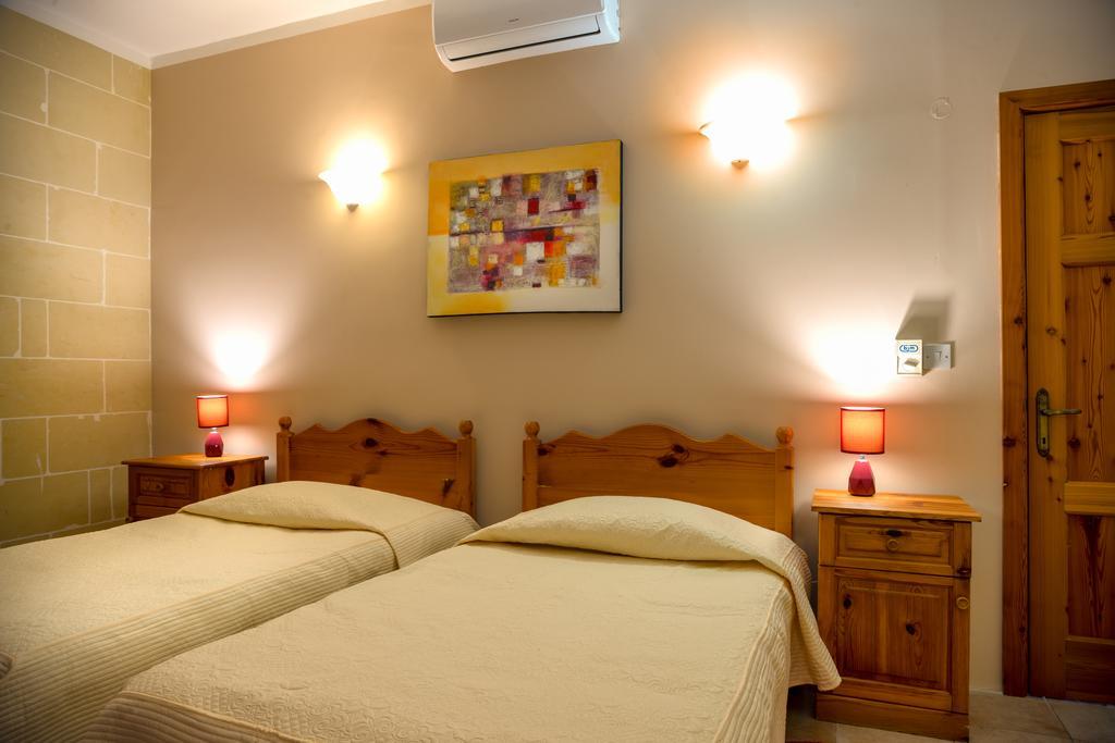 Villa Al Faro B&B Ghammar Bagian luar foto